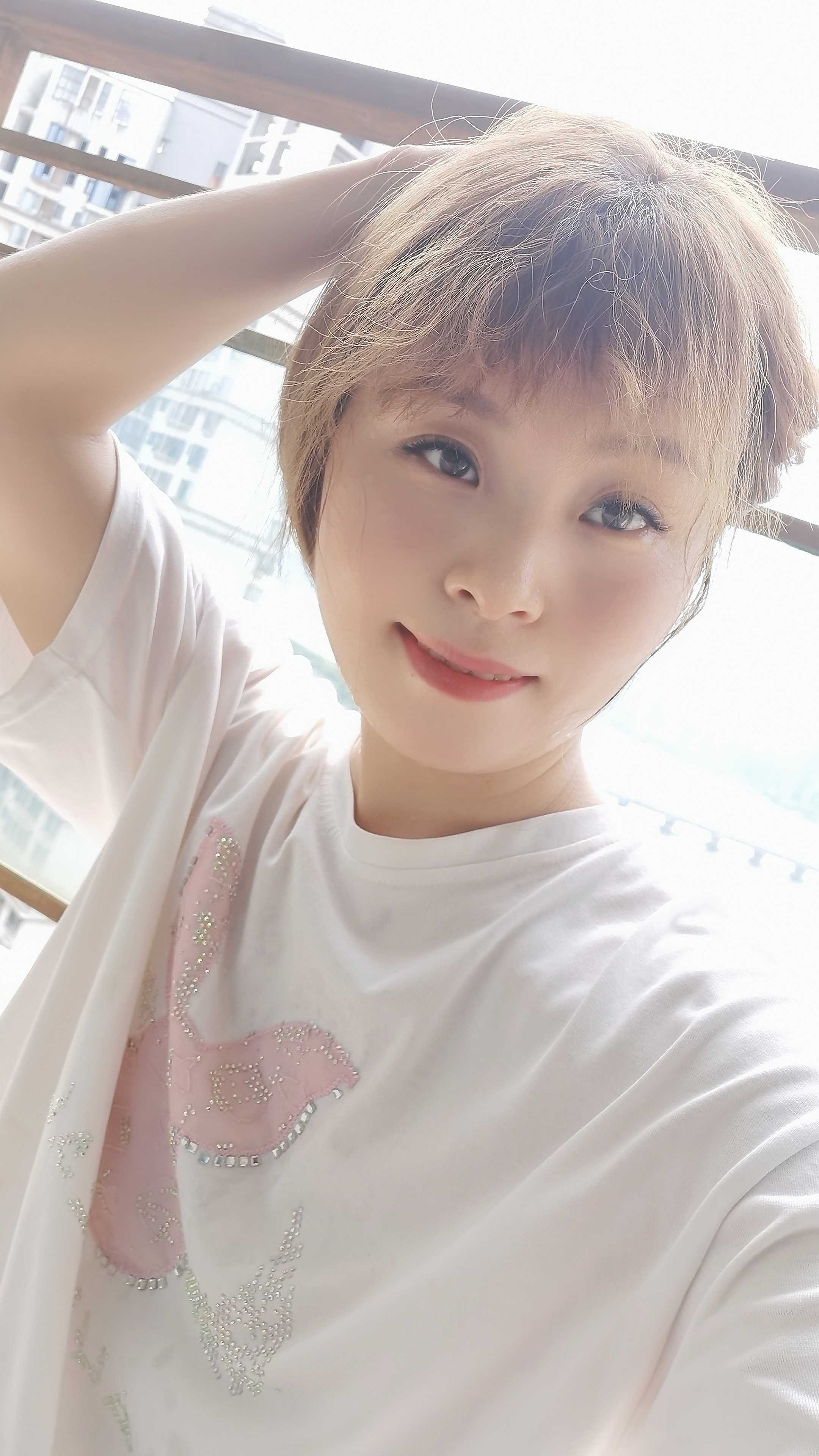 服务超棒的妹妹