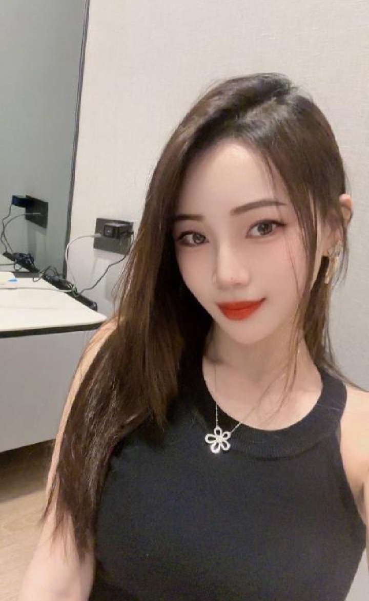 完美身材洛伊老师