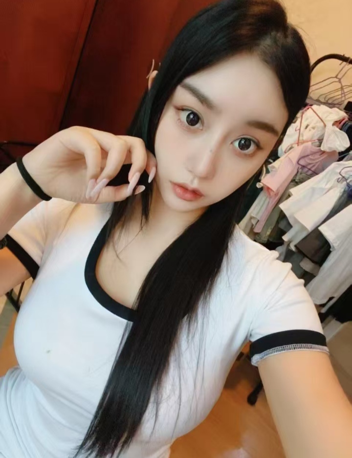 情趣美乳甜妹恋人