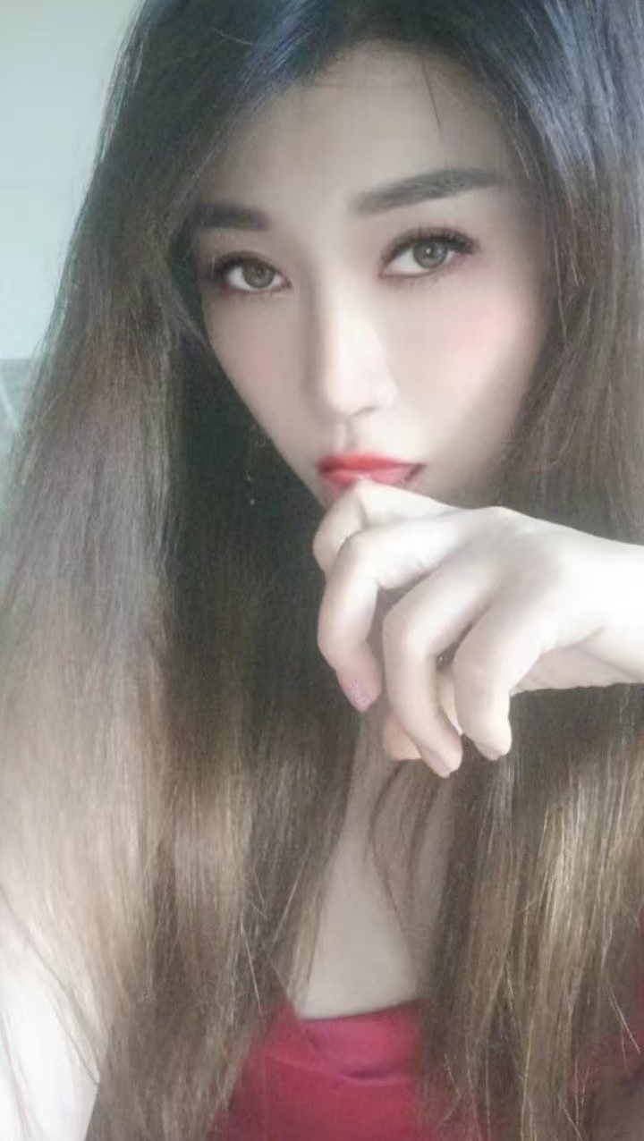 渝北眼镜媚狐狸花妹