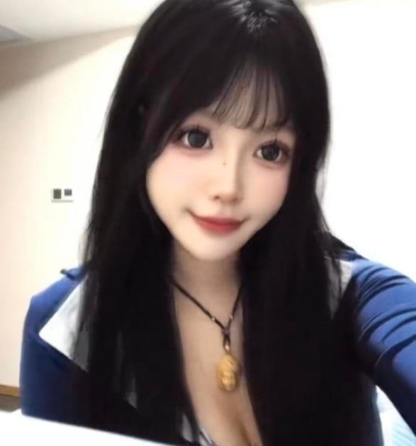 个人兼职00后美女