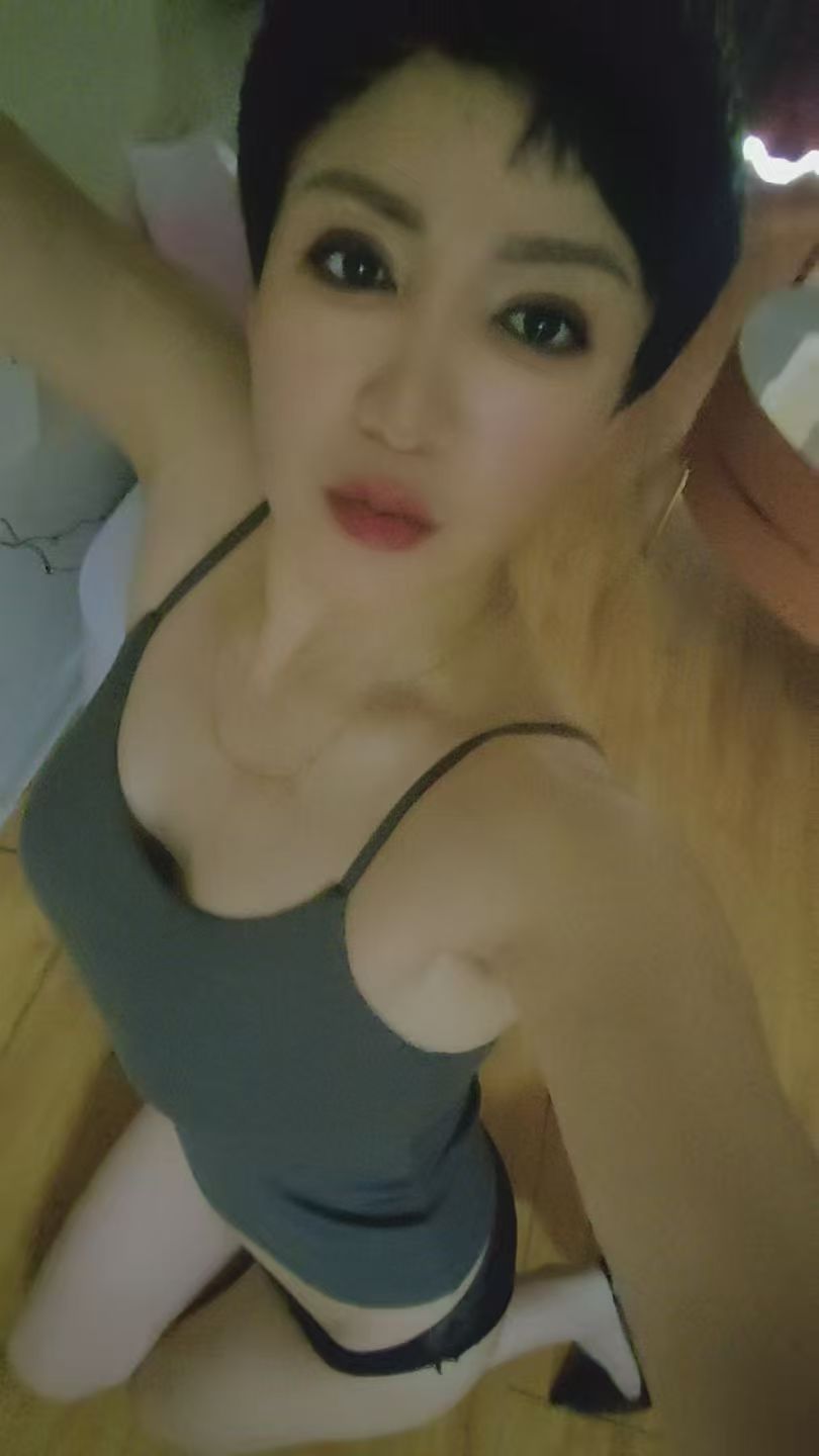 济南性价比短发御姐