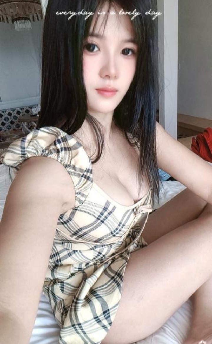 惠城大奶妹灿烂