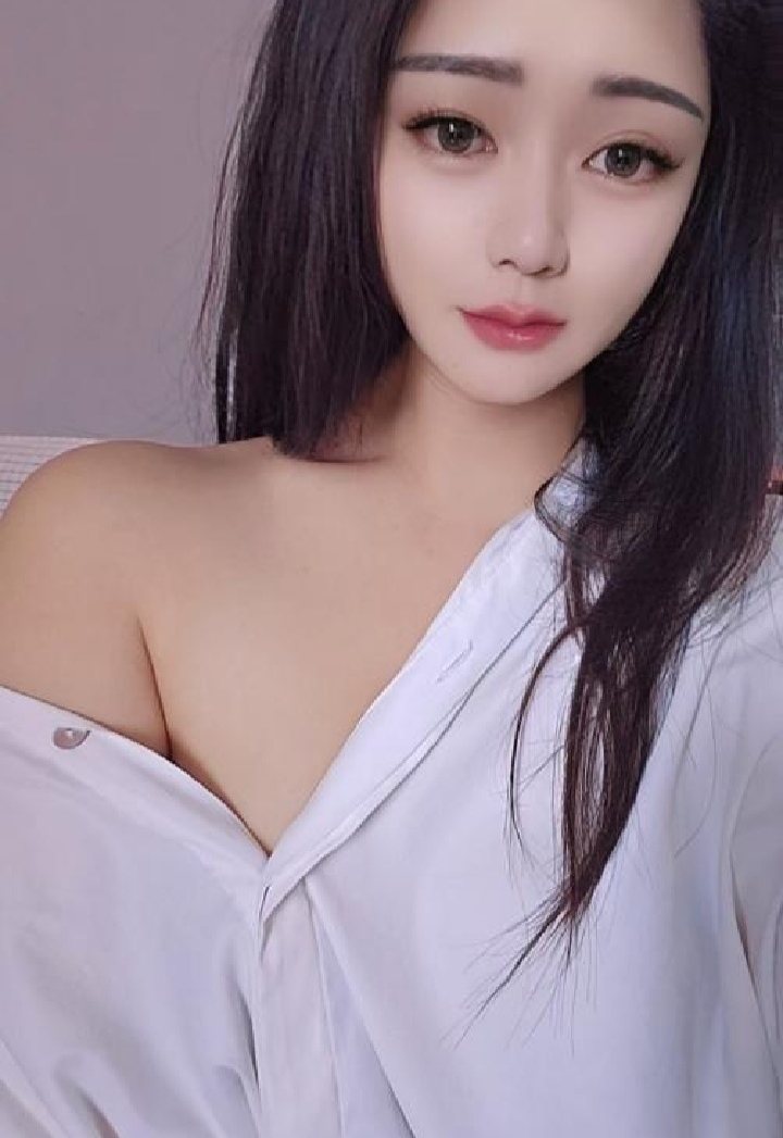 建邺美艳人妻程程