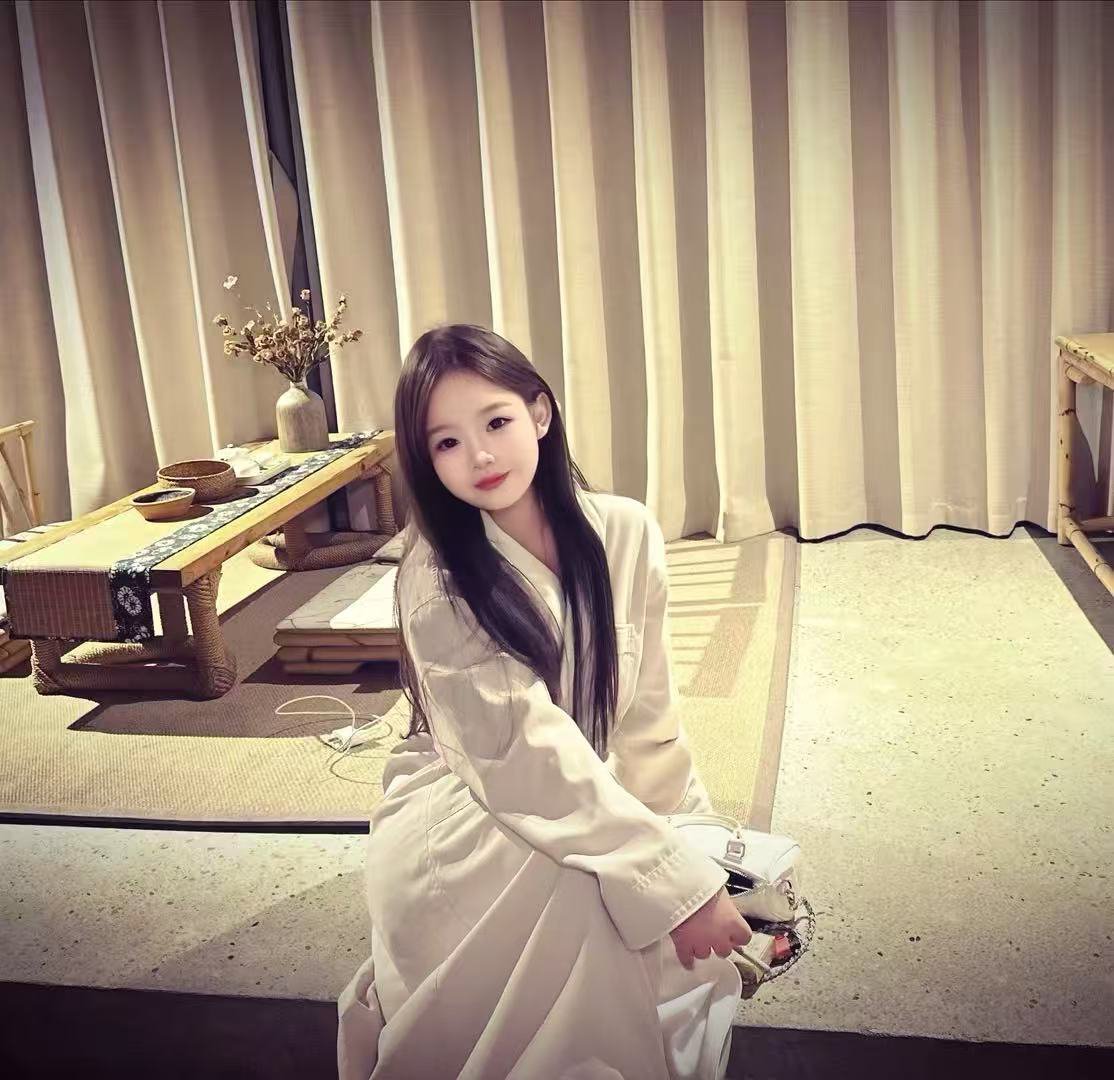 佛山禅城19岁雪儿 可遇不可求极品一线天