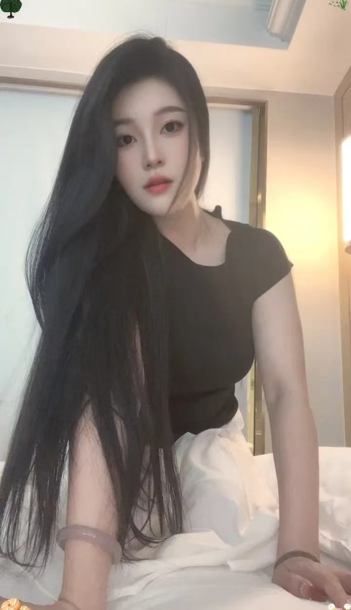 美腿尤物勾人悦姐