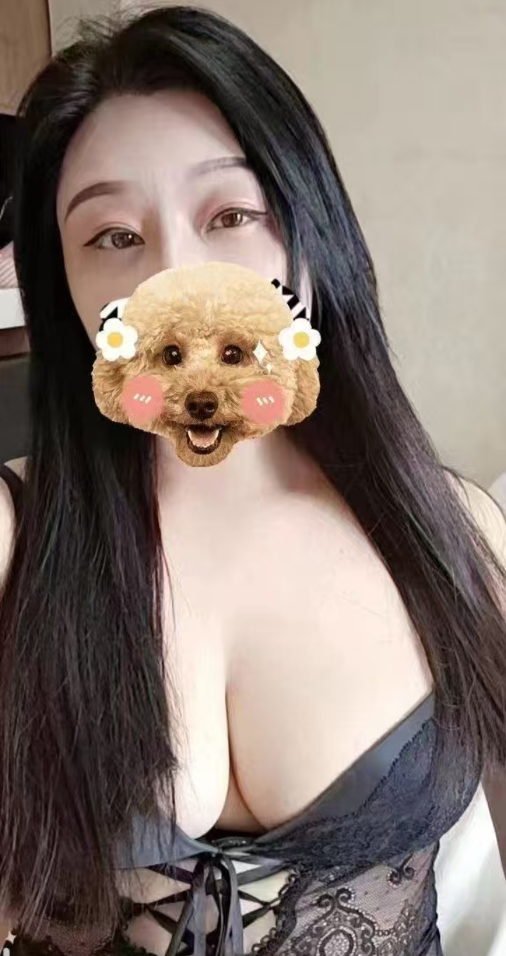 美乳肥臀蜜桃可后花园