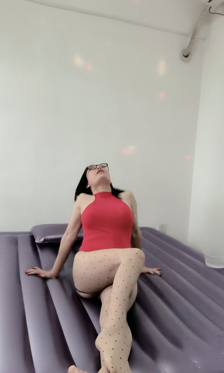 大咪咪欲女绝活