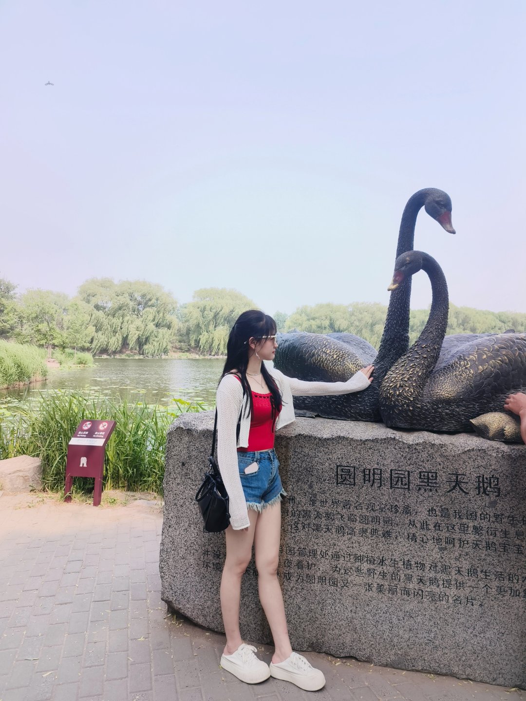 天河燕塘米娜 皮肤嫩白,身材极品 高档公寓