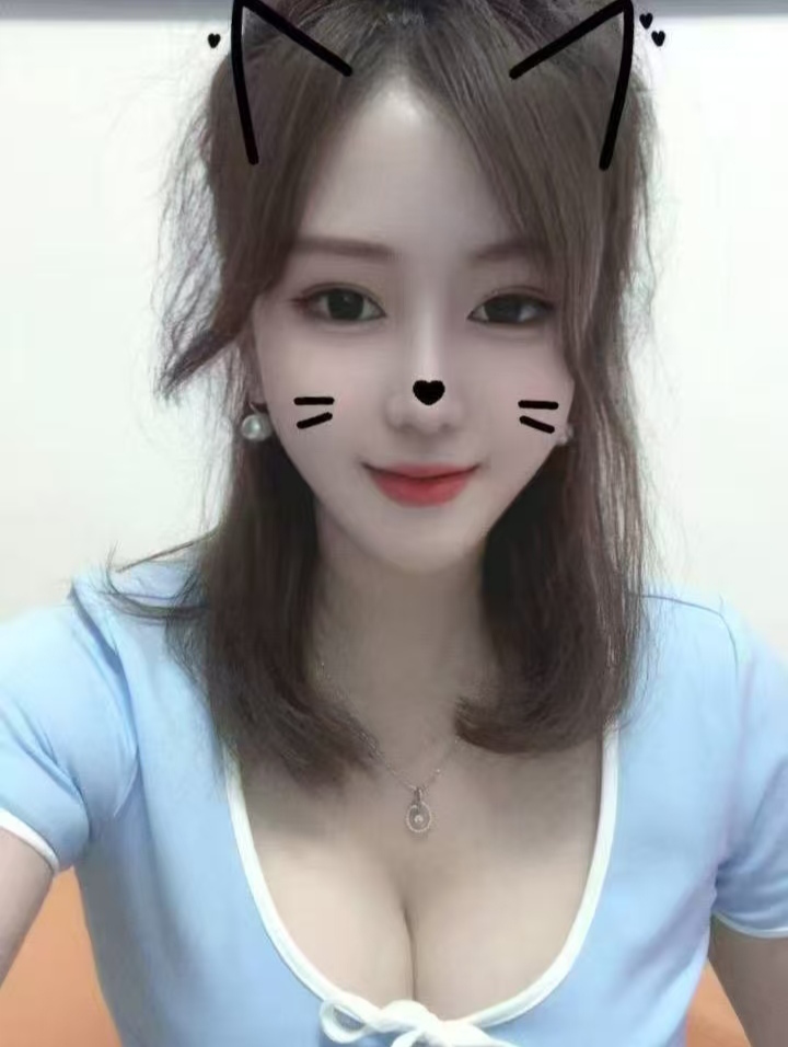 罗湖丰满美乳小娜娜