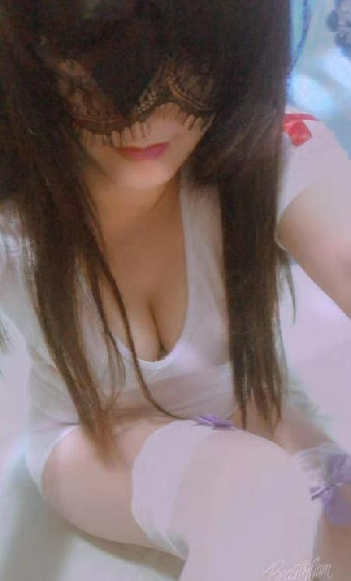 大奶情趣欲女薇薇