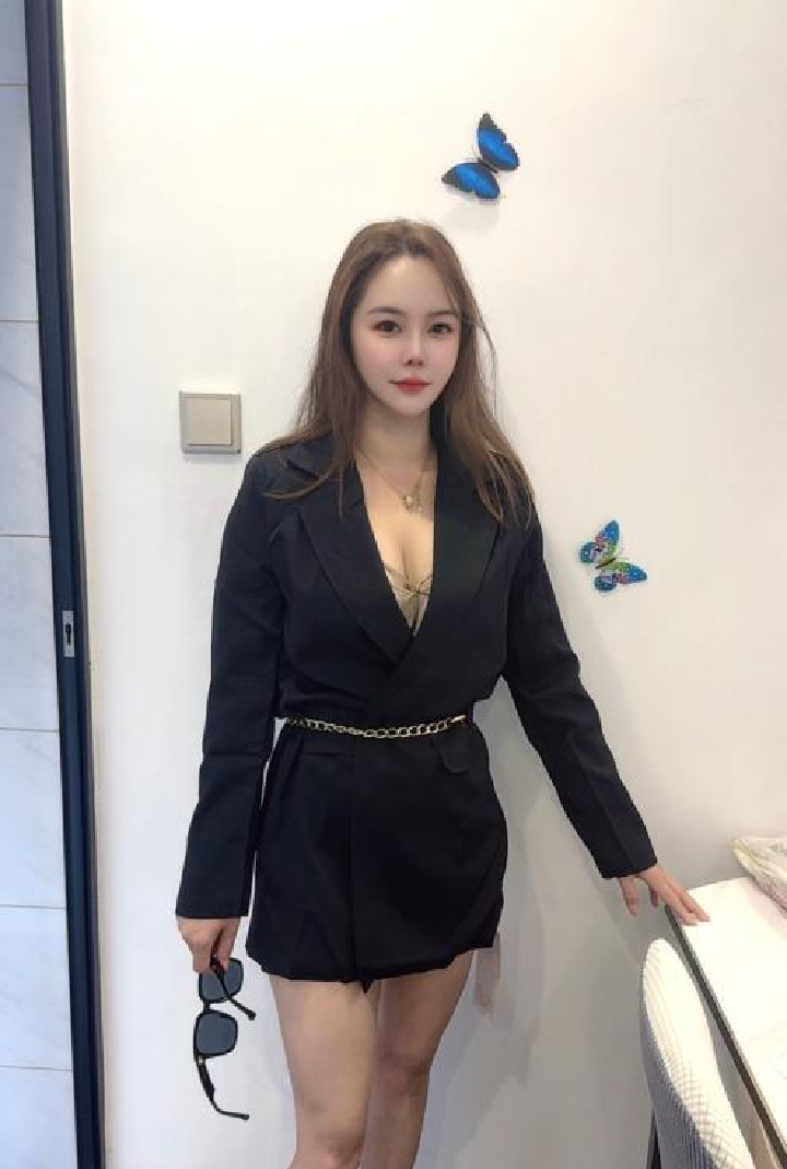 再刷三乡美艳拽姐