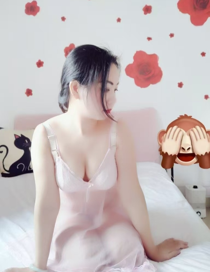 大白兔小少妇媚娘