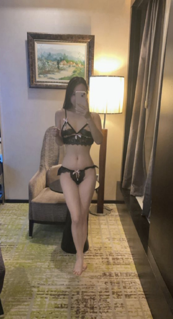 风情诱惑热辣姐姐