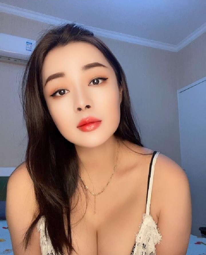 义乌椰奶丽妃老师