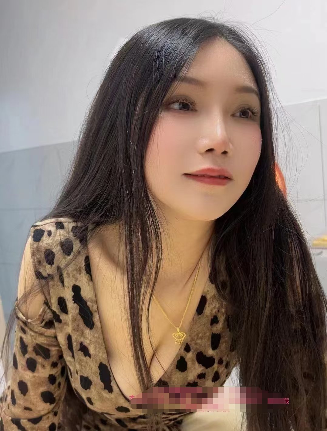 普陀气质大胸熟女