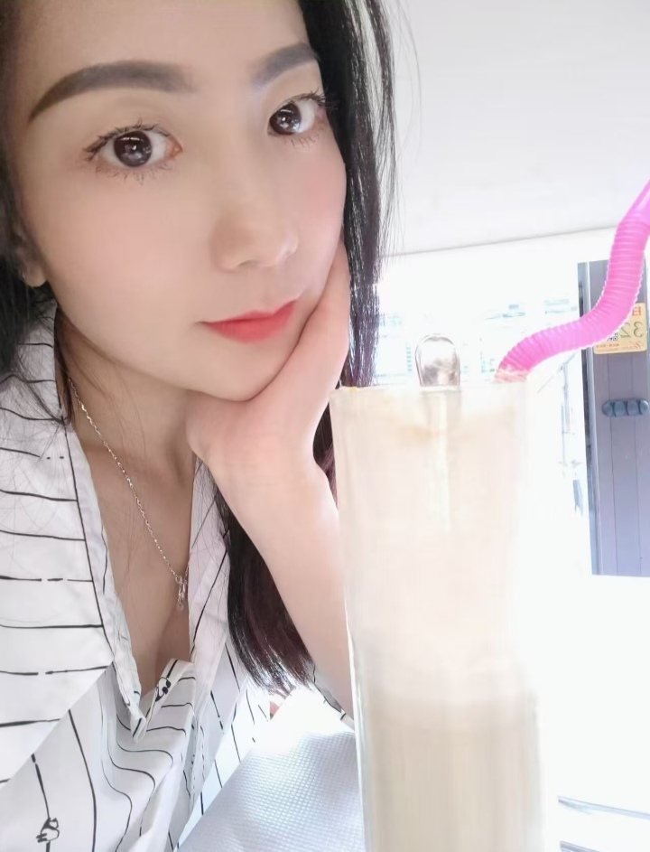 韵味大奶辣妹水蜜桃