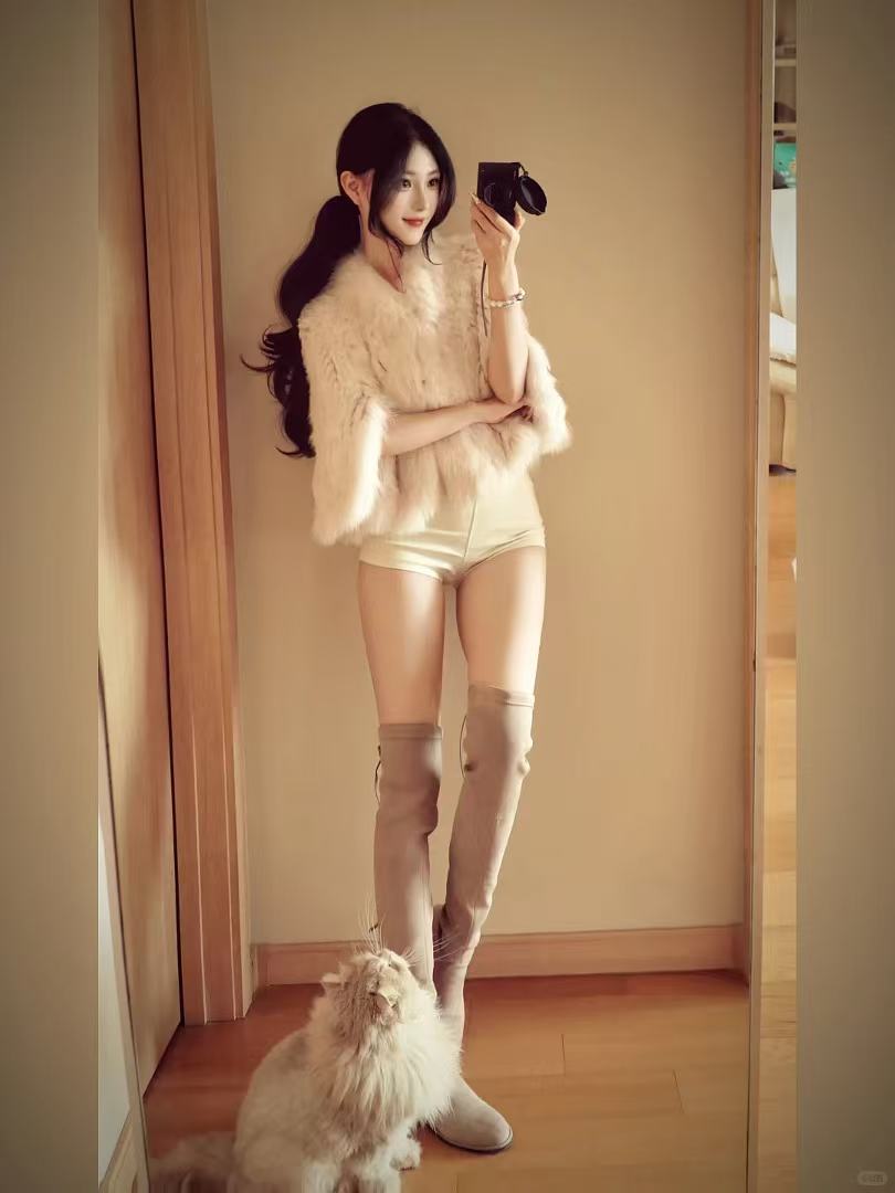 新资源新人高三学妹刚下飞机第一次做