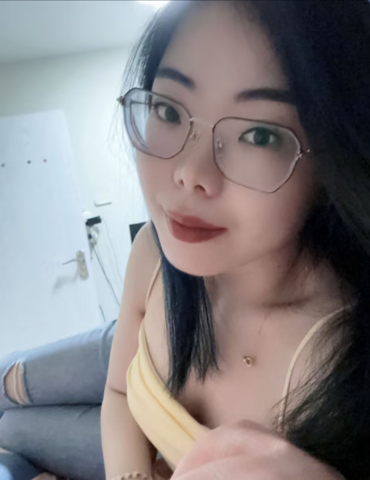 龙华眼镜小姐姐