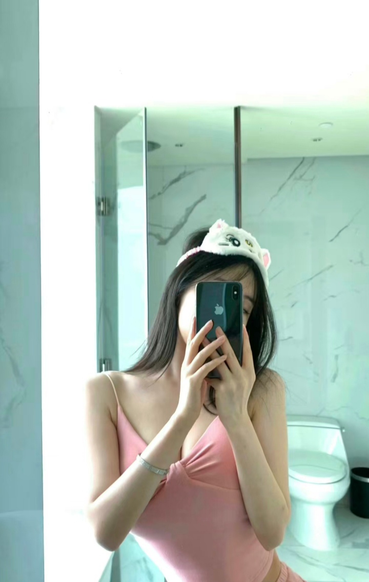 极品身材尤物小鹿