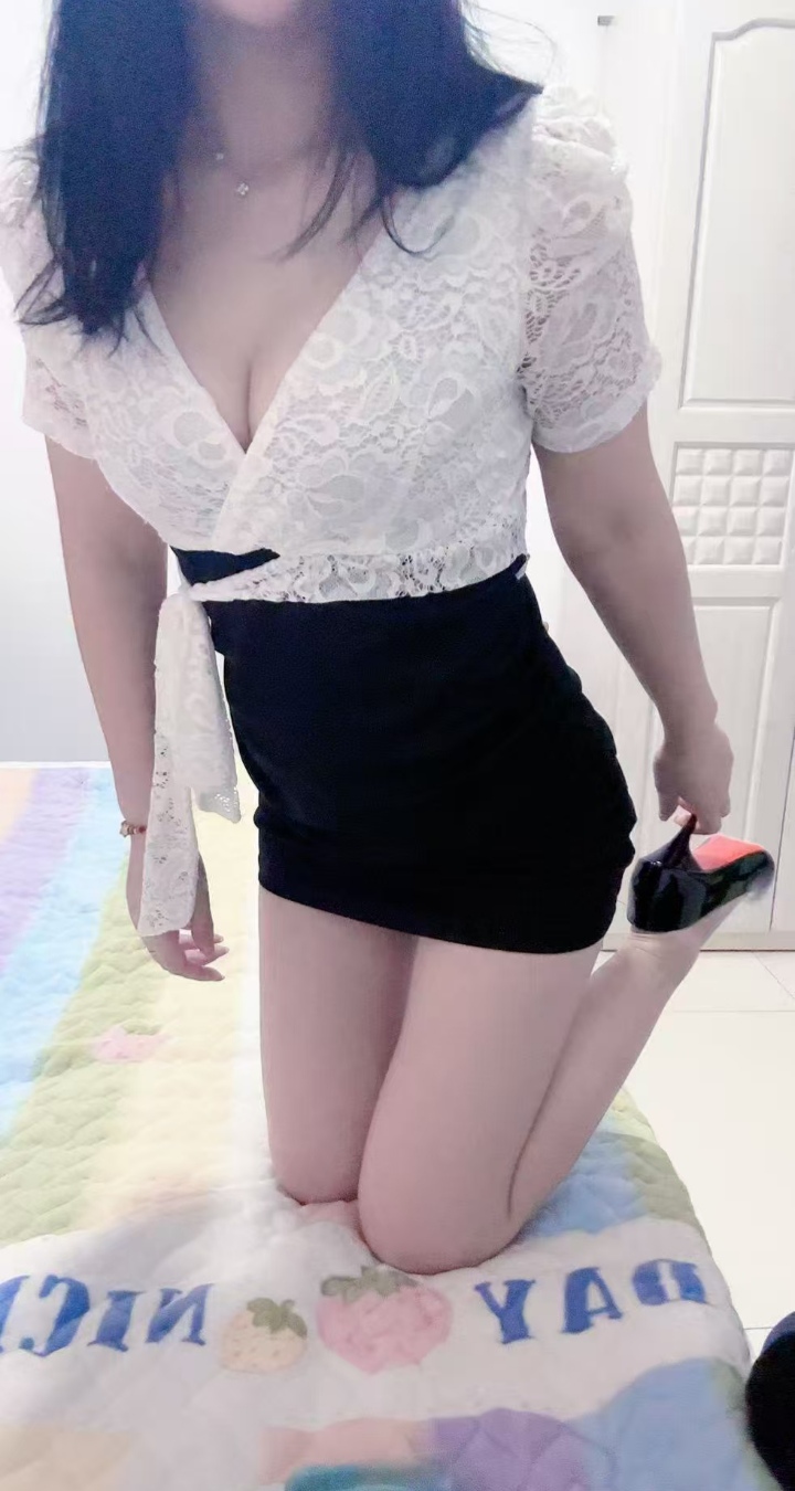 二七丰乳肥臀御姐