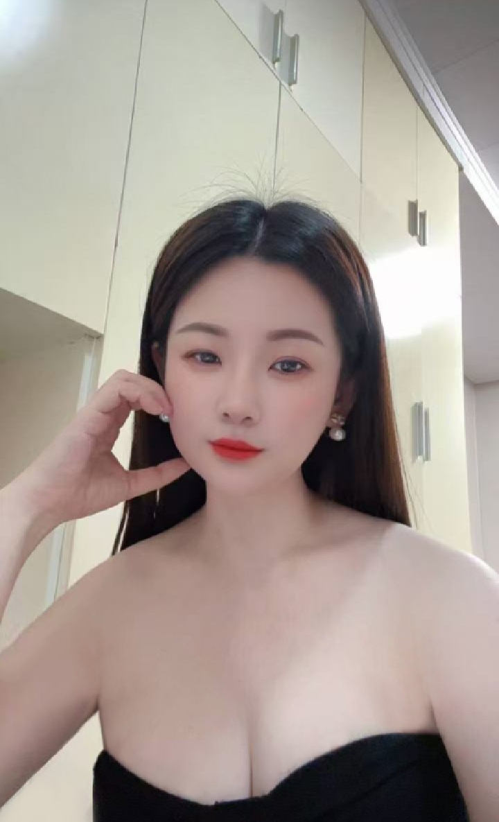 蜀山丰润新茶依依