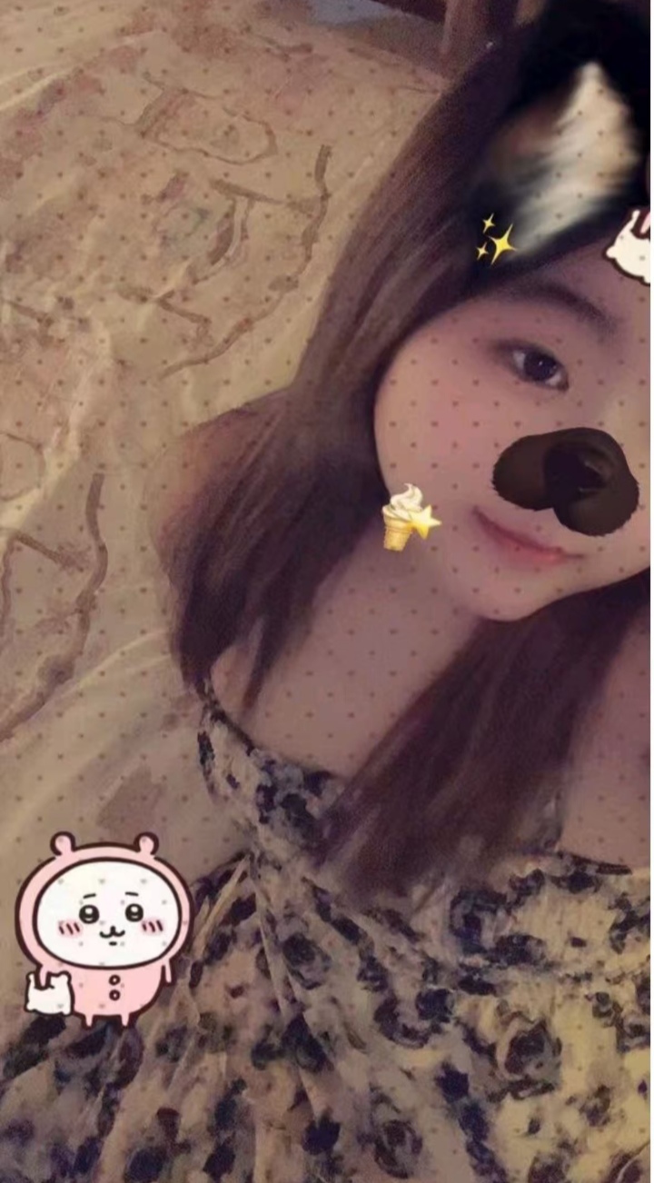 无伞爆扣肉臀嫩妹