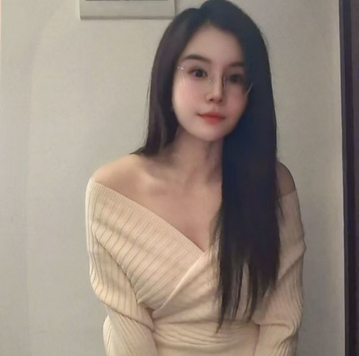 眼镜辣妹小苍井空