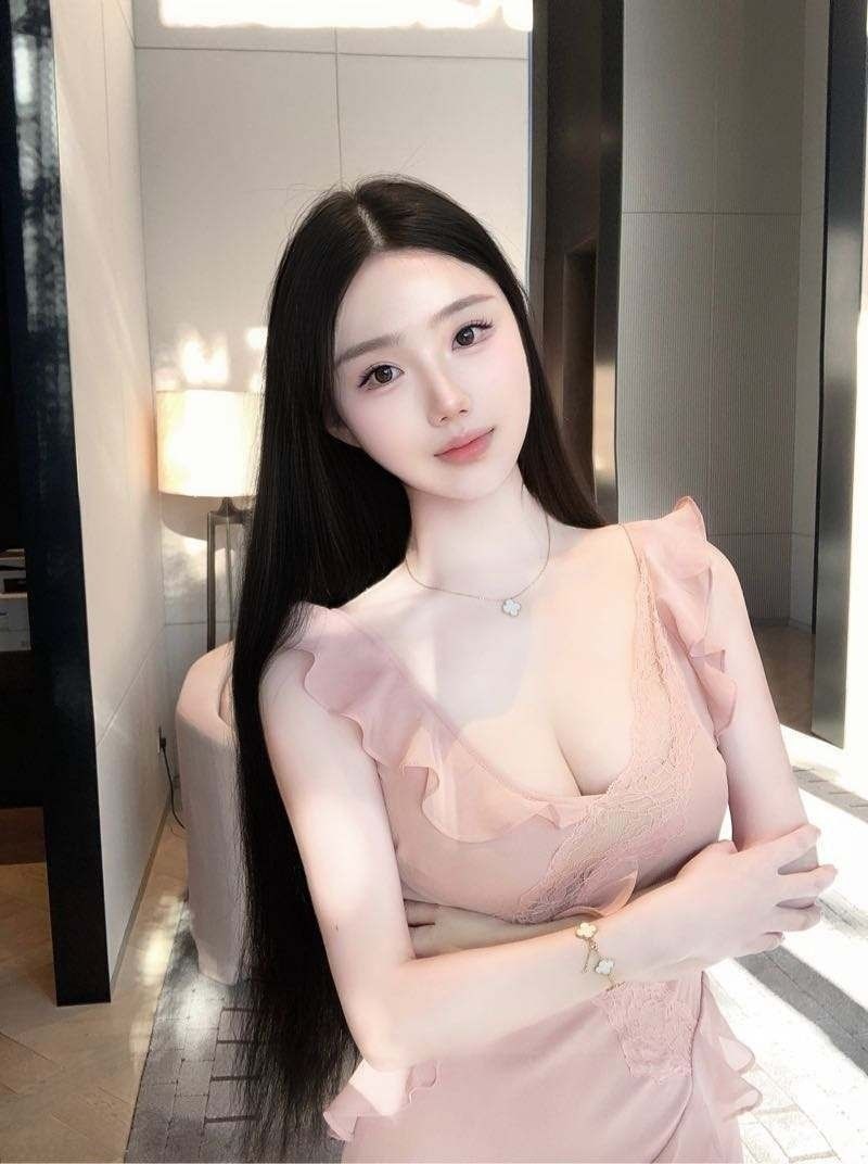 深圳白虎妹兼职萝莉上门工作室,满意付款