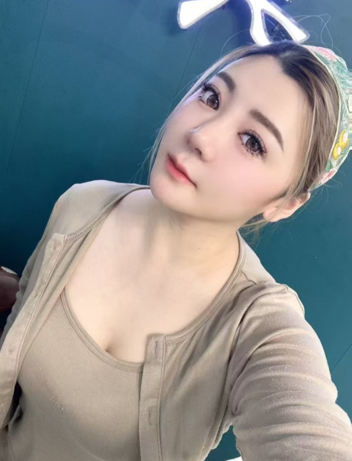 运动系纯欲小妮子