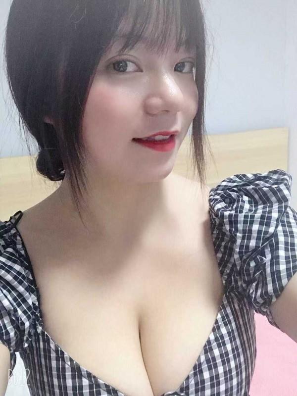 上海闵行小薇