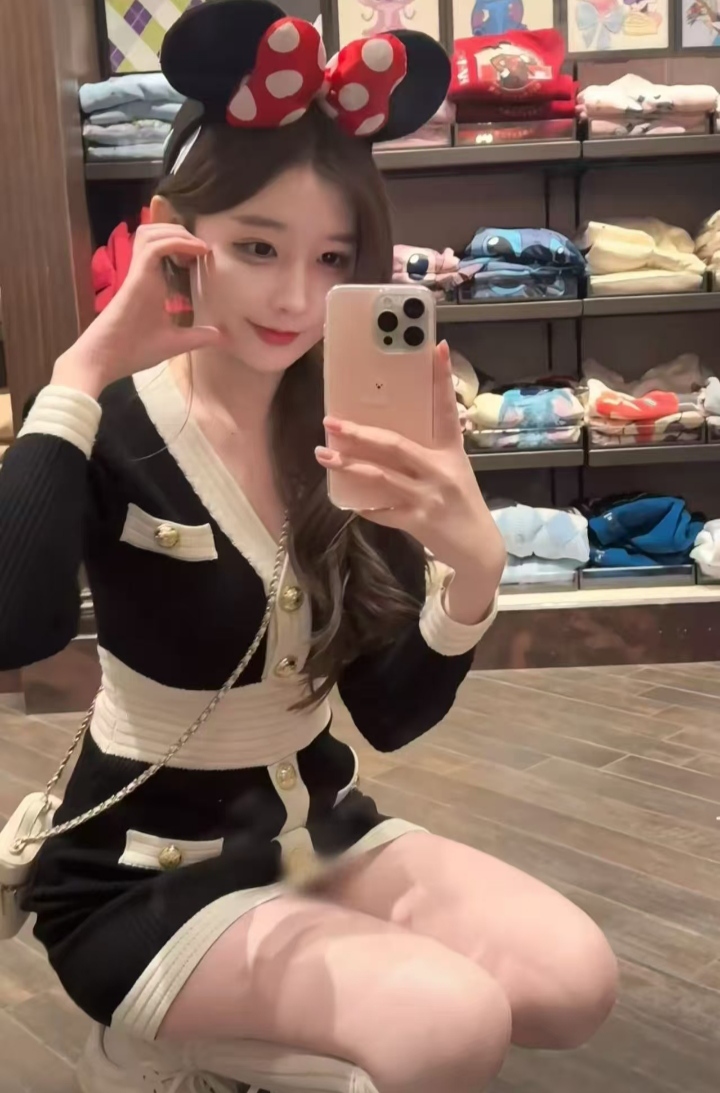 武侯纯欲甜妹小雅