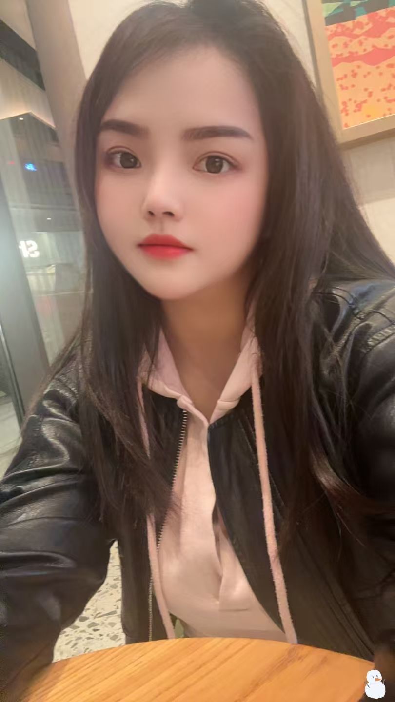 东站大胸御姐