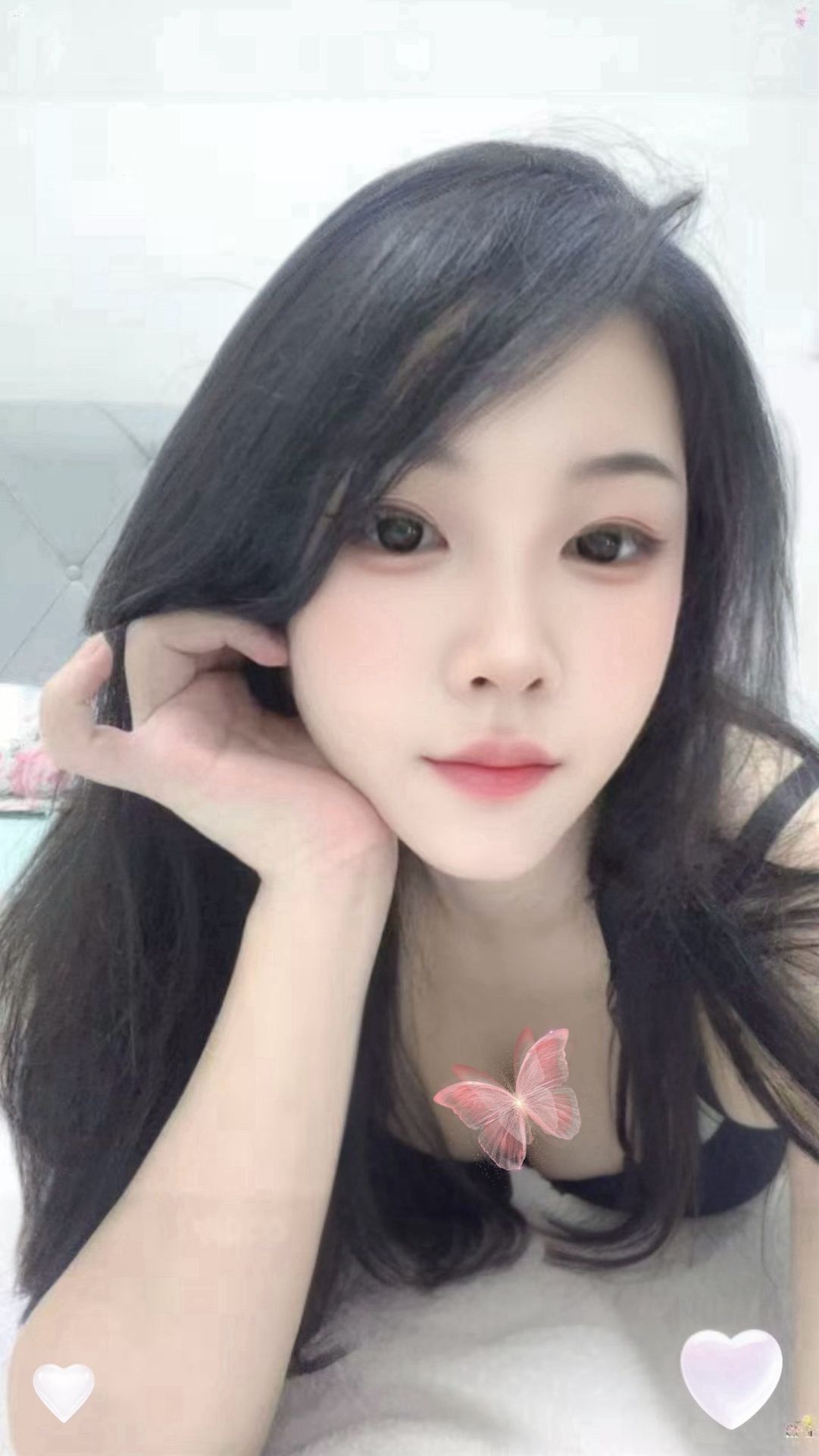 白云梅花园露露 长相甜美亲切感 翘臀大奶子爽死了