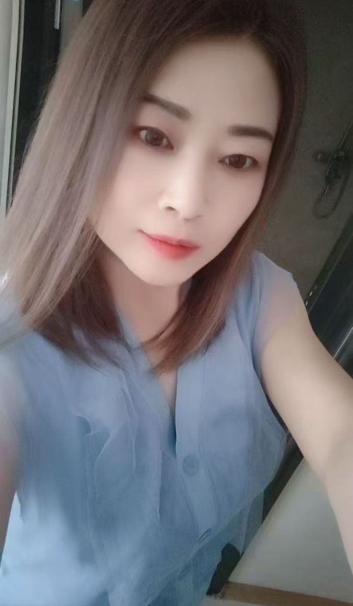 服务系御姐小米