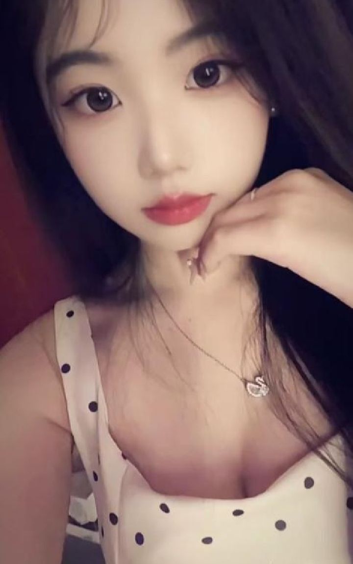 闵行反差内媚七七