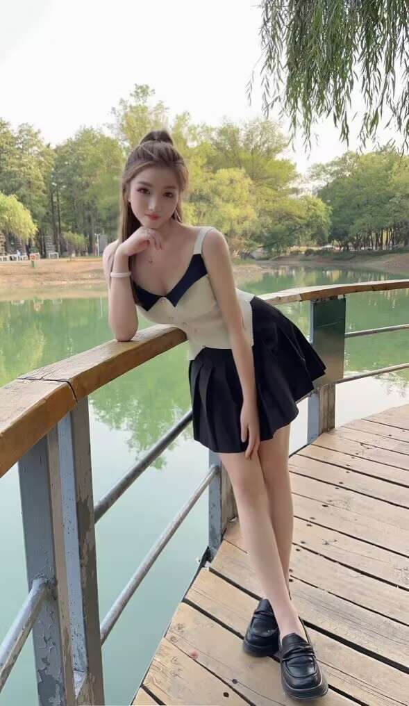白嫩水多妹妹