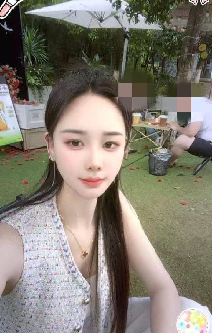江阴性感大奶妹
