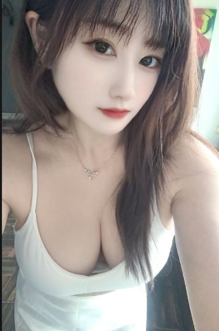 大石坝爆乳辣妹小欣