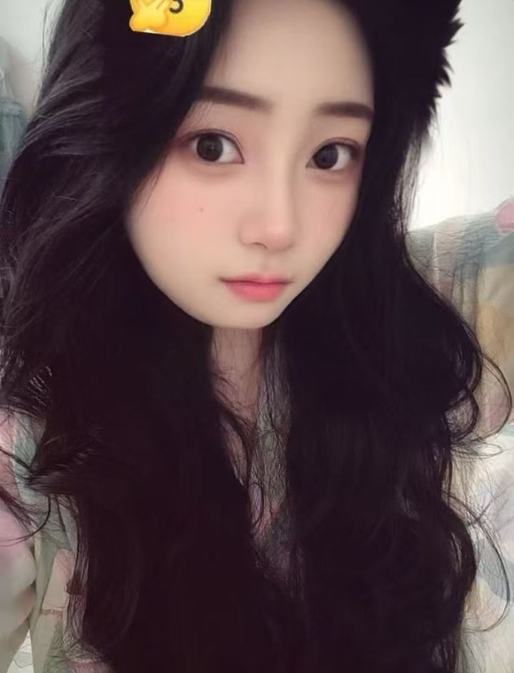 河东白嫩萌妹小草莓