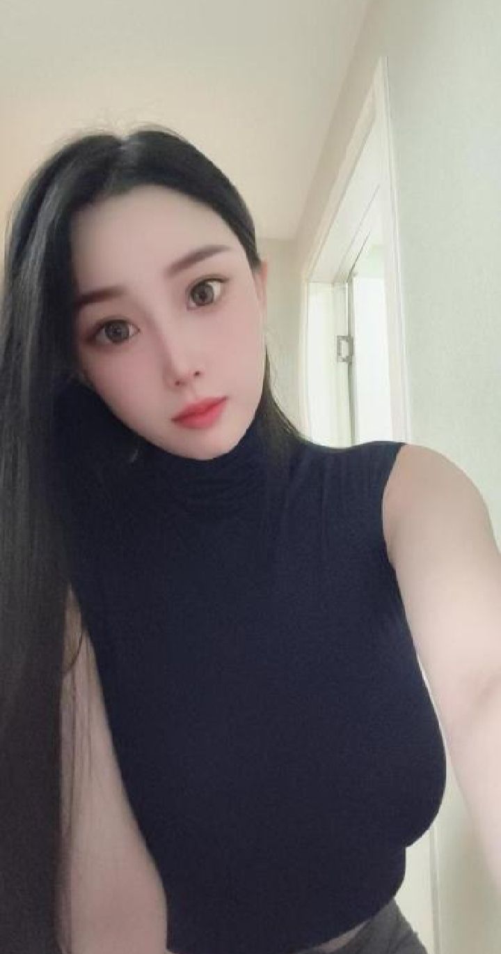 南开纯欲大波妹