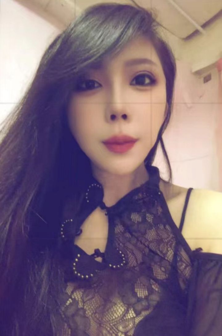 东门美艳大波御姐微微