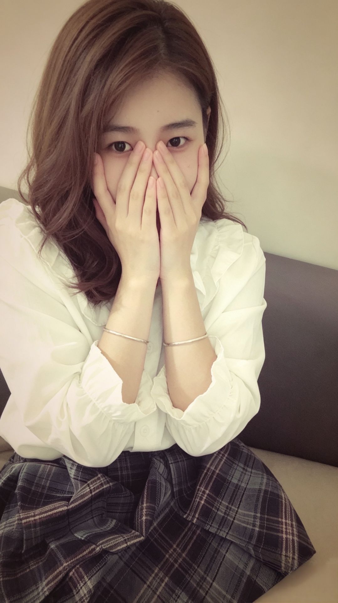 梅花园新人小玲 年轻水足 萝莉小甜妹 态度好 懂配合