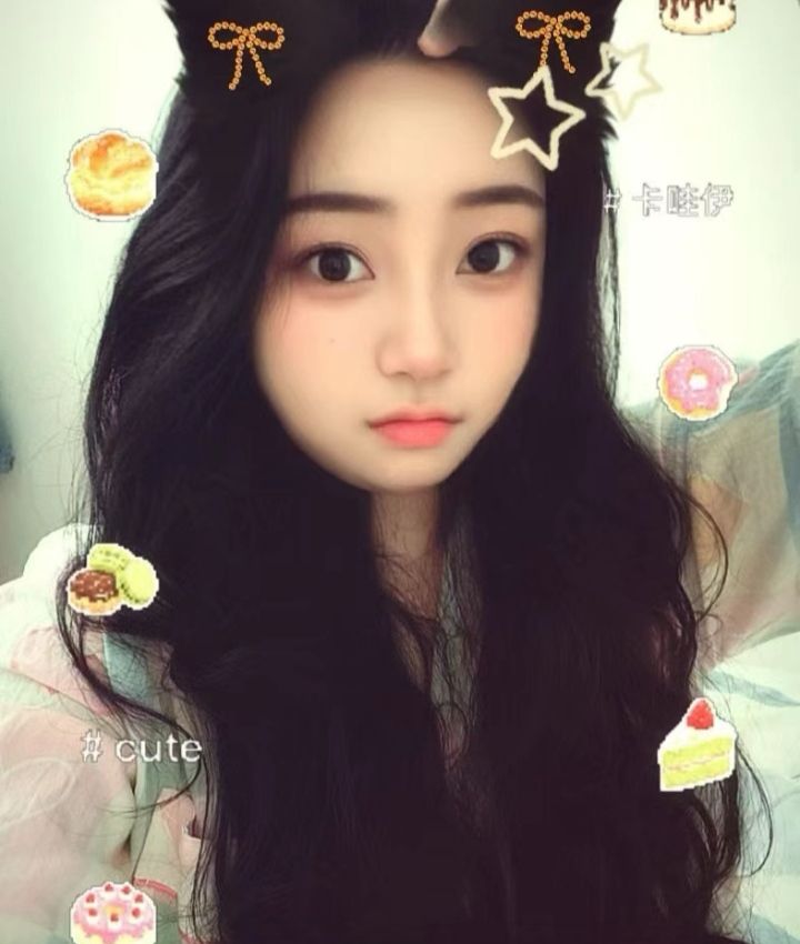 河东白嫩萌妹草莓