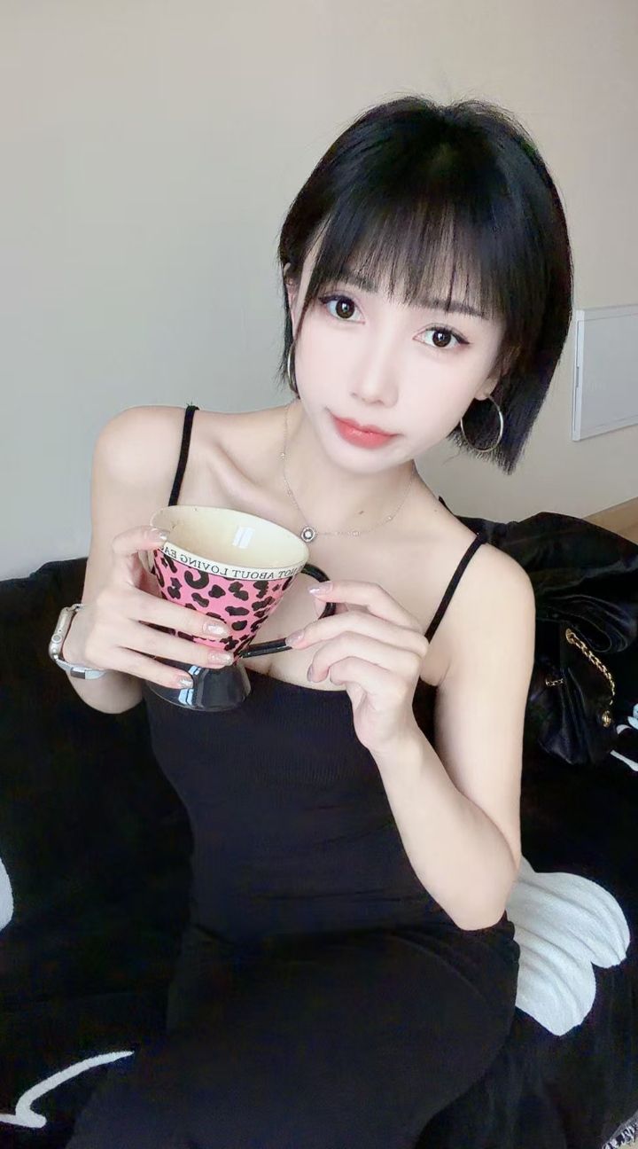 白嫩丰满兼职南方姑娘